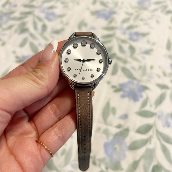Marc Jacobs Brown Leather Watch - Picture 3 of 5